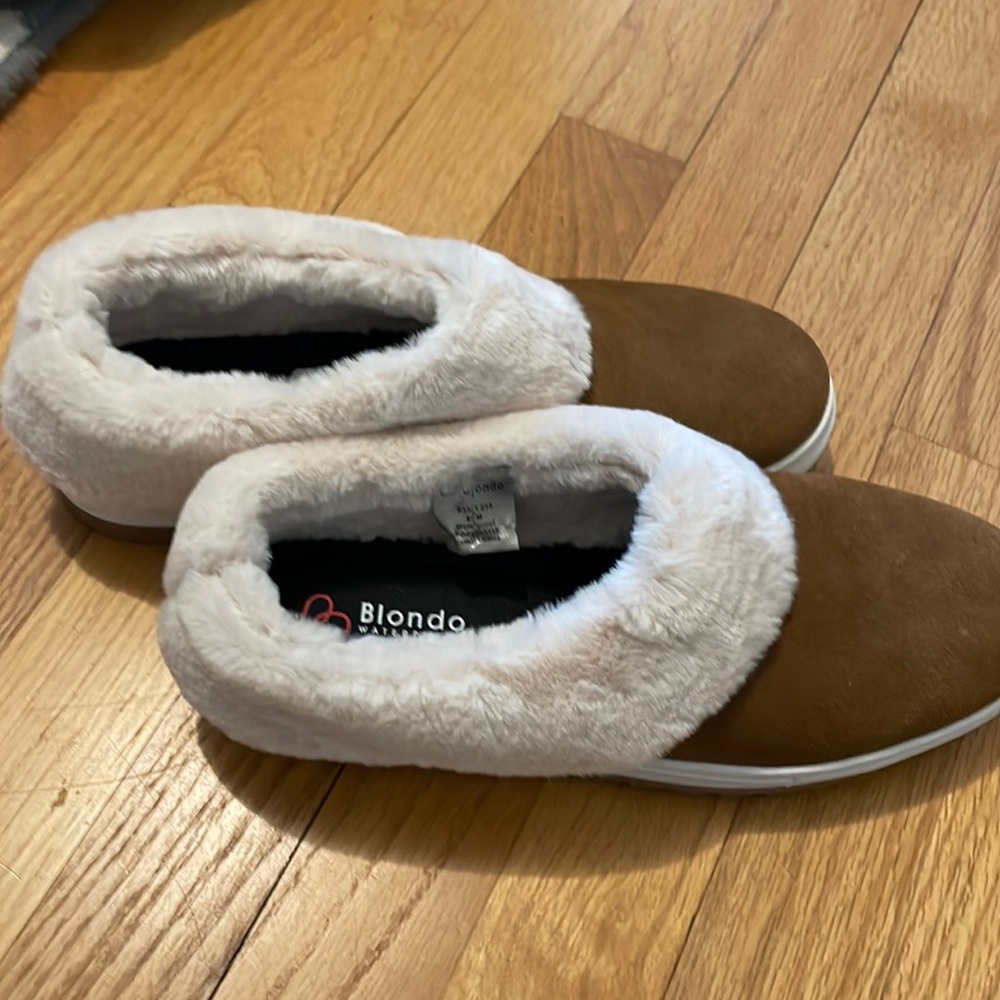 Blondo Waterproof suede slip-ons with sheerling lining, slippers & shoes! NWOT